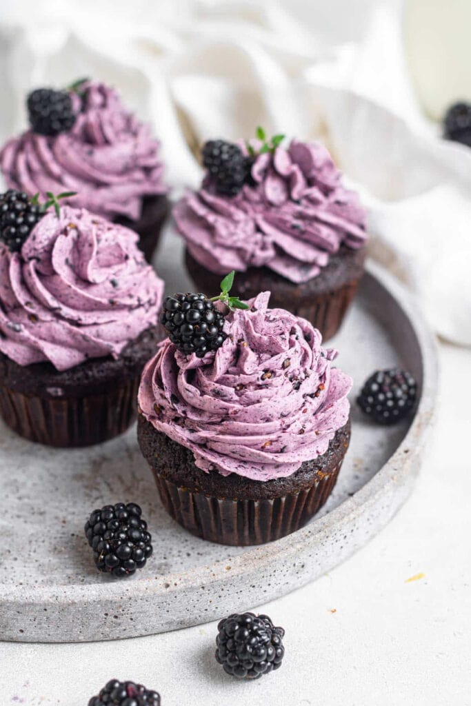 Blackberry Cupcakes