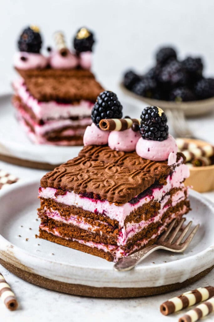 Blackberry Icebox Cake