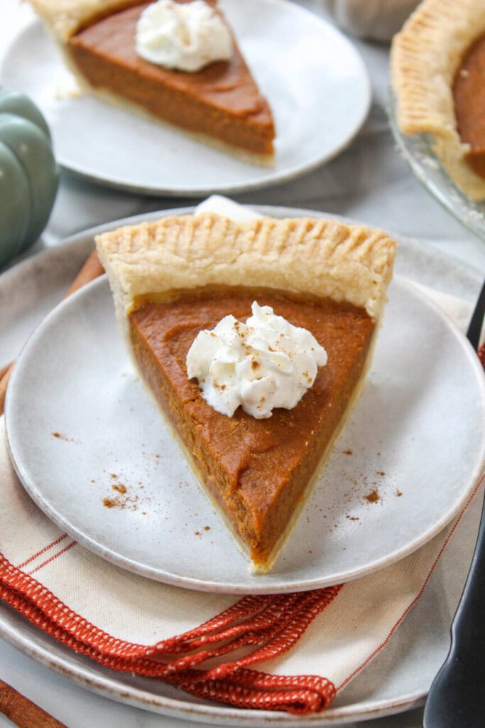 Dairy-free pumpkin pie with a perfectly spiced pumpkin filling