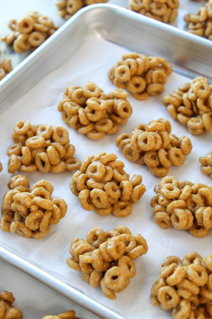 Bite-sized peanut butter Cheerio snacks perfect for kids and adults