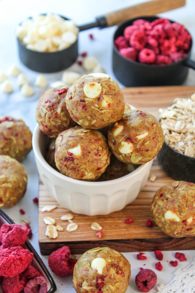 No-bake white chocolate raspberry protein balls recipe