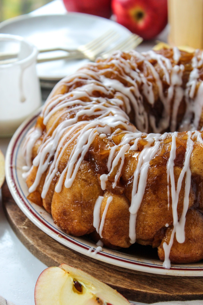 Apple Fritter Monkey Bread